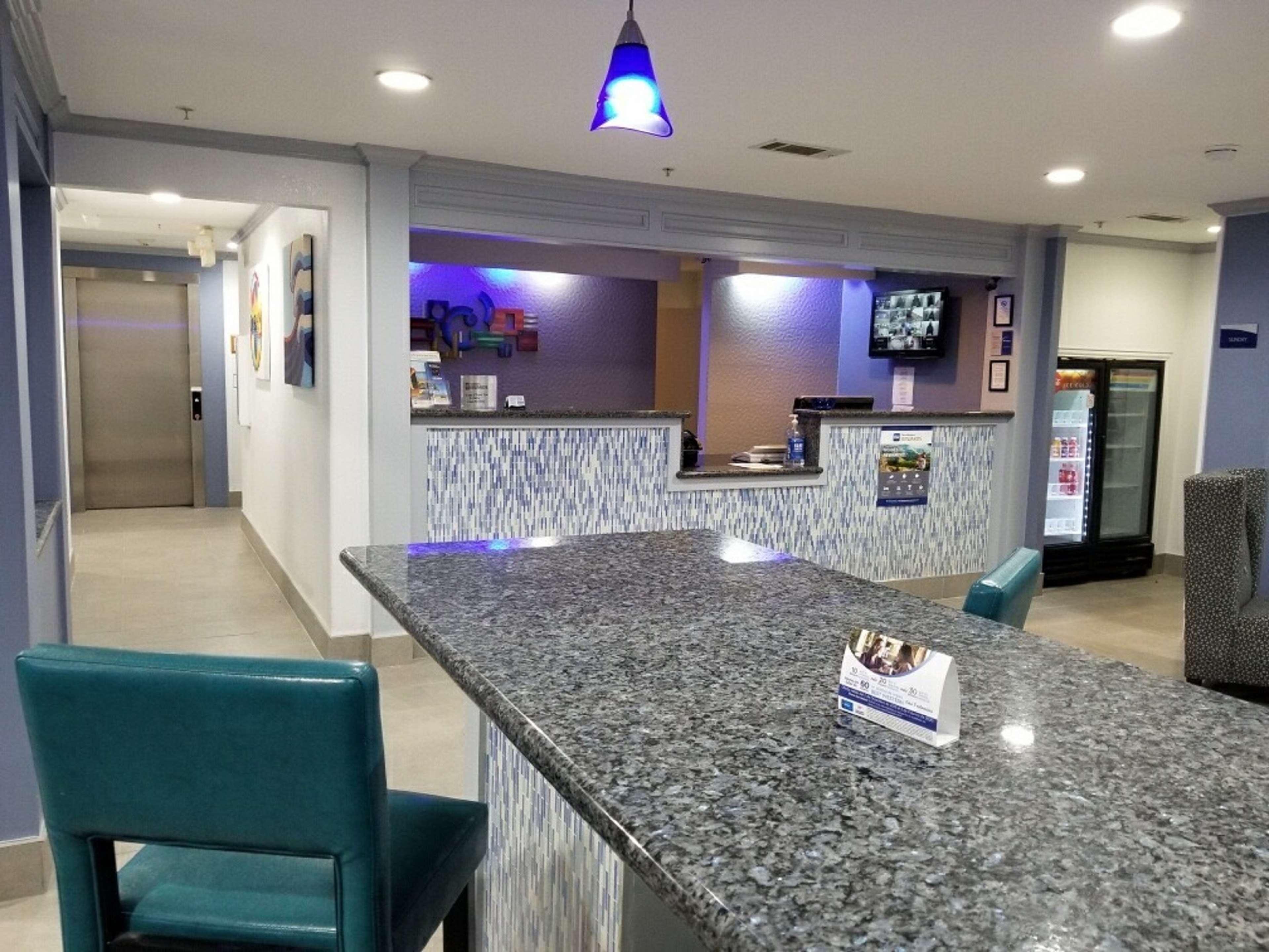Vidor Best Western Plus Orange County מראה חיצוני תמונה
