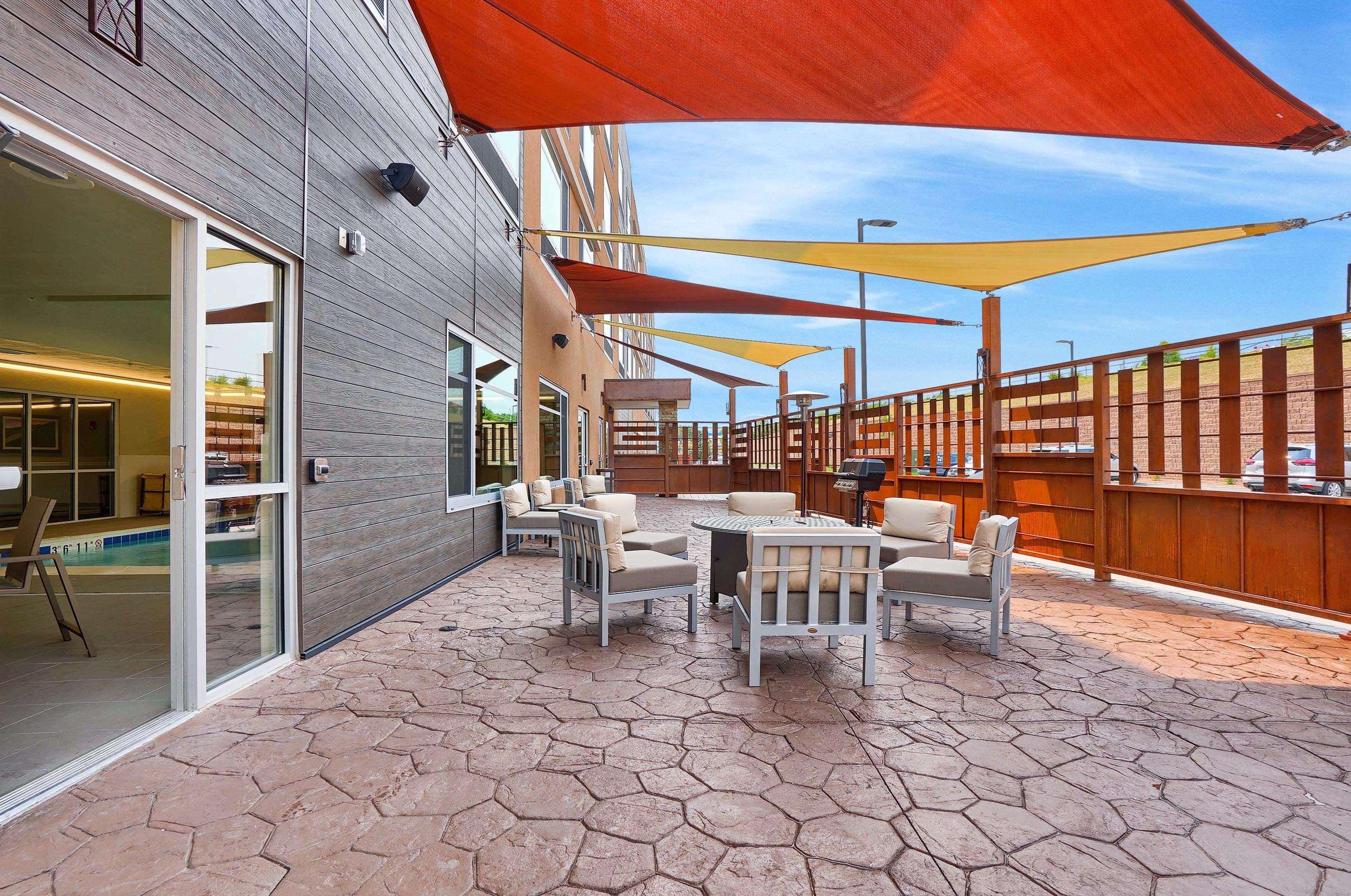 Vidor Best Western Plus Orange County מראה חיצוני תמונה
